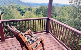 Bucket List Views Sugar Mountain Private Condo - 2Bed, 2Bath, Sleeps 6, Panoramic Views Of Mountains From Large Deck, Short Drive To Shopping, Restaurants, Cafes & Banner Elk Town