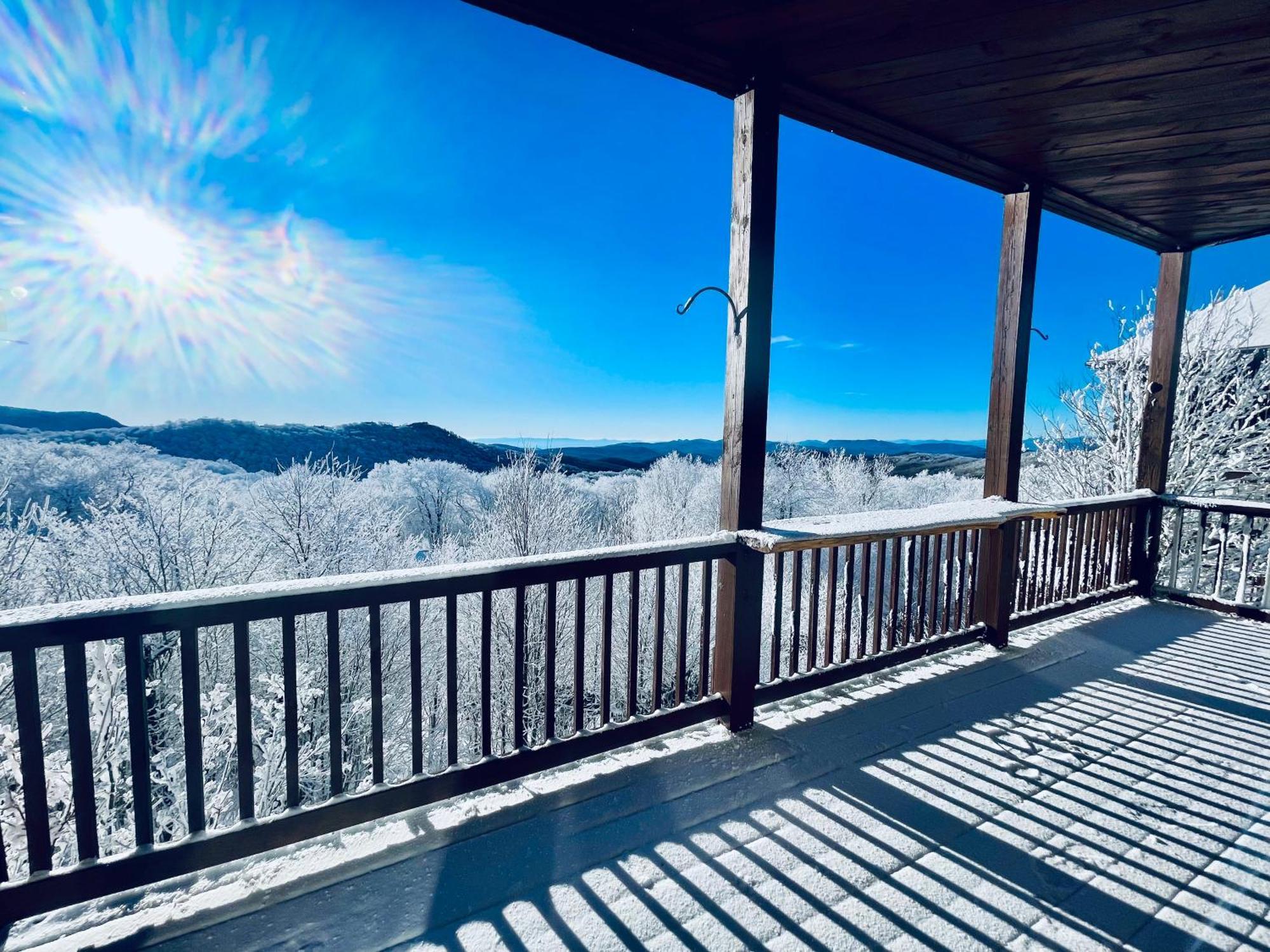 Bucket List Views Sugar Mountain Private Condo - 2Bed, 2Bath, Sleeps 6, Panoramic Views Of Mountains From Large Deck, Short Drive To Shopping, Restaurants, Cafes & Banner Elk Town Exterior photo