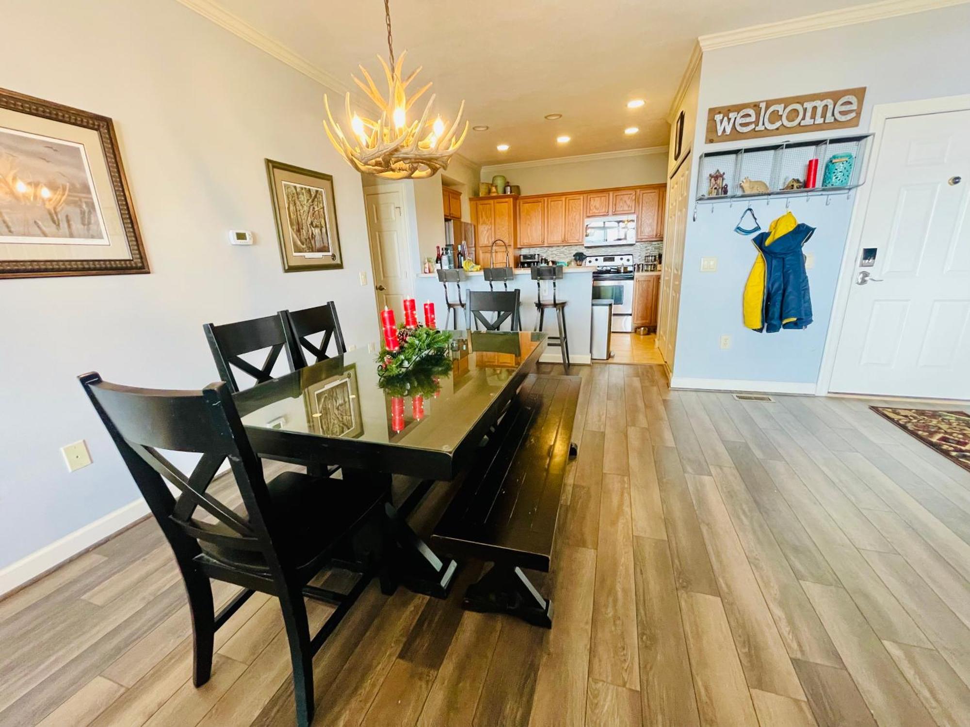 Bucket List Views Sugar Mountain Private Condo - 2Bed, 2Bath, Sleeps 6, Panoramic Views Of Mountains From Large Deck, Short Drive To Shopping, Restaurants, Cafes & Banner Elk Town Exterior photo